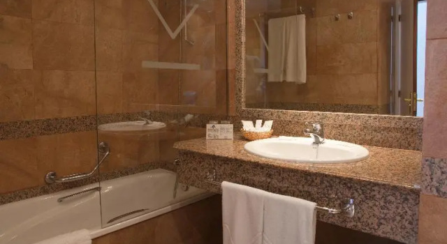 Двухместный номер Premium VIK Hotel San Antonio