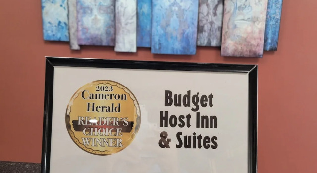 Люкс Superior Budget Host Inn and Suites Cameron