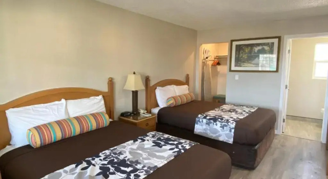 Номер Standard Travelers Inn Eugene University