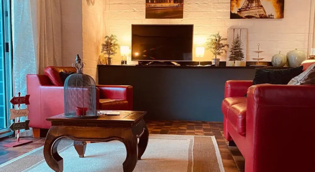 Beautiful Home in Rheezerveen With 2 Bedrooms and Wifi, Rezervasyon Otel Rheezerveen 