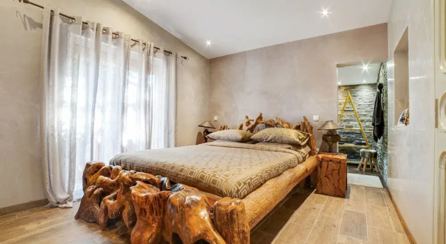 Stone Home in France With Private Pool, Забронировать Отель Отели Вара с бассейном, Бассейн