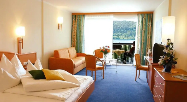 Seehotel Vinzenz, Rezervovat Hotel Hotely v Carinthia s parkováním, Parkování