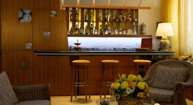 Hotel Maddaloni, Prenota Hotel Tufino Campania