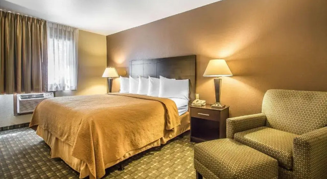 Номер Standard Quality Inn & Suites Decorah