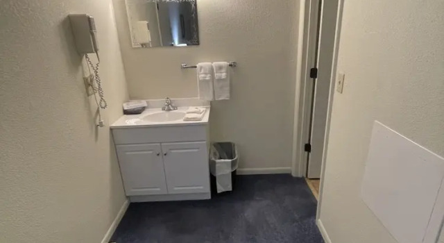 Номер Standard Scottish Inns Motel - Osage Beach