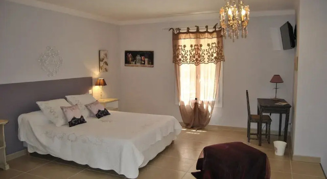 La maison de la Cigale, Забронировать Гостевой дом Форкалькере Green Provence