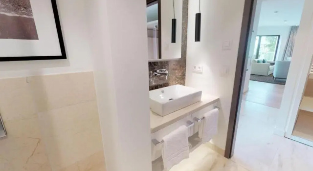 Апартаменты Superior White Pearl Apartment 3.12
