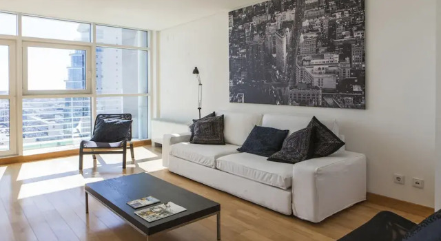 RENT4REST LISBON PARQUE DAS NAÇÕES 17Th FLOOR RIVER VIEW, Забронировать Апартаменты/квартира Апартаменты Лиссабона, рядом с Ботанический сад Agua Gardens, Апартаменты/квартира
