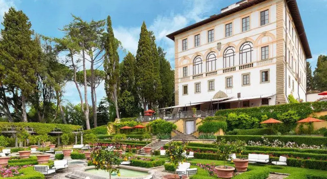Двухместный номер Standard с красивым видом из окна Il Salviatino Firenze
