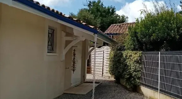 Коттедж La Girolle (Adults Only)