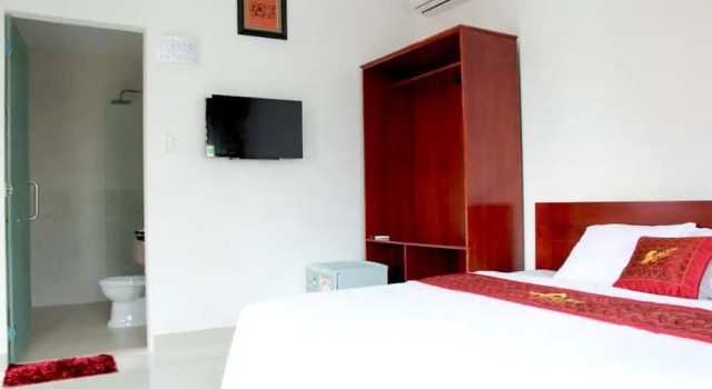 Двухместный номер Standard с балконом Hoi An Golden Horse Villa