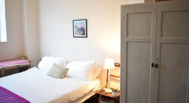 Bright 2 Bedroom Apartment With Canal Views, Varaa Huoneisto Asunnot kohteessa Merseyside, Huoneisto
