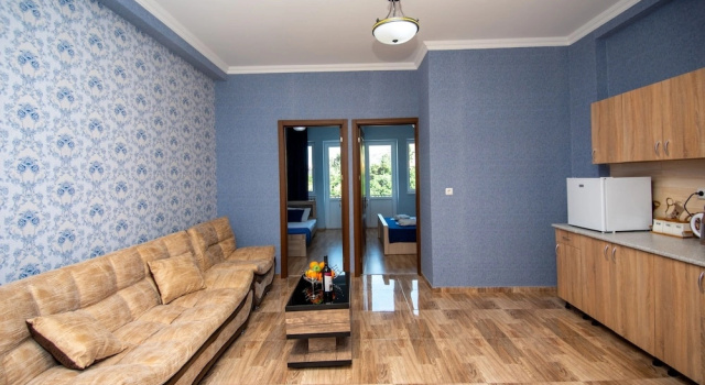 Camera Standard Penta Tbilisi