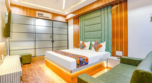 Fabhotel Max, Rezerwuj Hotel Tanie hotele w Gujarat