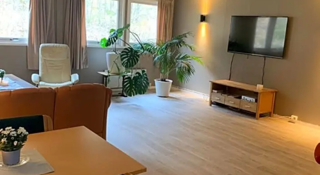 Fosseland Vandrerhjem, Забронировать Отель Квинсдаль 