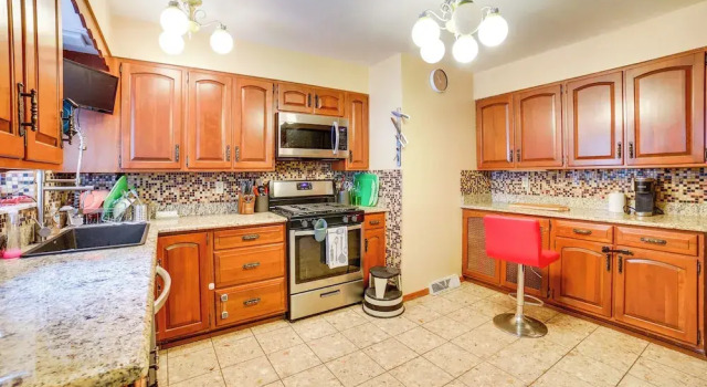 Коттедж Spacious Pittsburgh Rental: Walk to Frick Park!