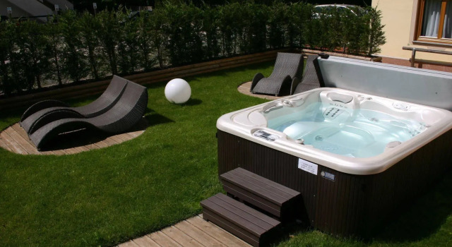 Residence Kristall- Fiemme Holidays, Забронировать Отель Отели Предаццо с парковкой, Парковка