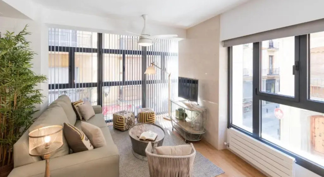 Апартаменты Deluxe Chezmoihomes Plaza Nueva Deluxe