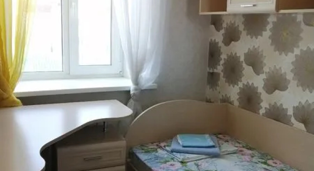 Апарт отель Как Дома на ул. Солдатова, д. 15А, Забронировать Отель Отели в центре Мирного, в центре, Парковка