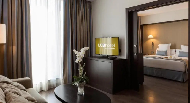 Полулюкс LCB Hotel Fuenlabrada