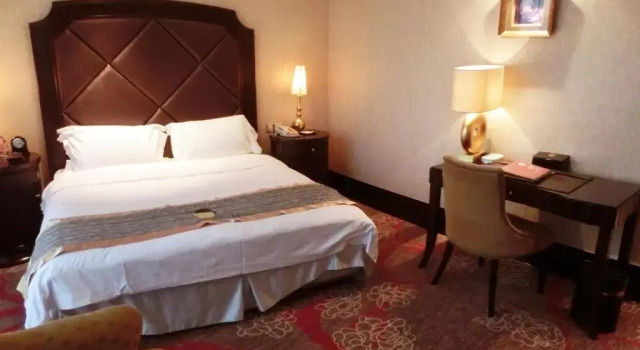 Двухместный номер Superior Royal Mediterranean Hotel