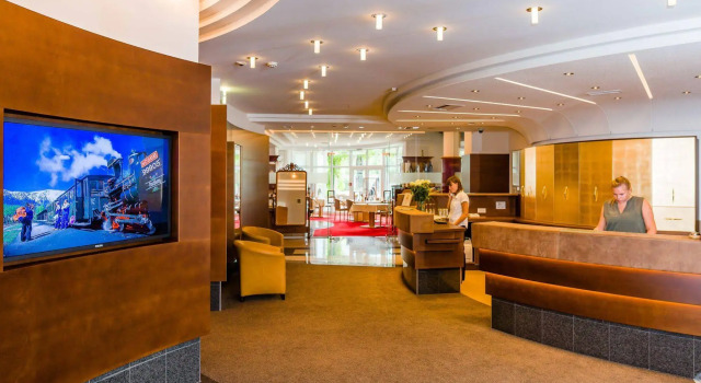 Hotel Schneeberghof, Book Hotel Hotels in Vienna Alps with Parking, Parking