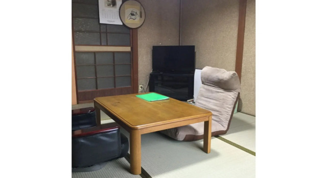 Hojo Suigun Youth Hostel, Rezervovat Hostel Hotely v Ehime s parkováním, Parkování