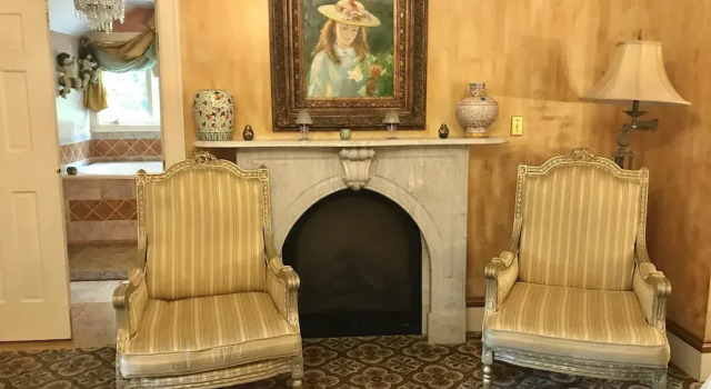 Номер Standard с балконом Gramercy Mansion