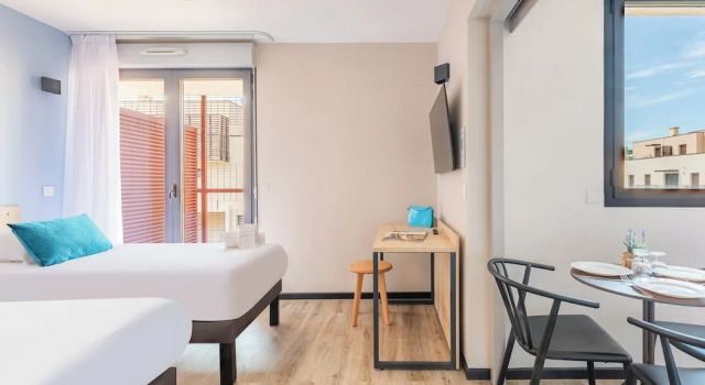 Люкс AppartCity Classic Montelimar