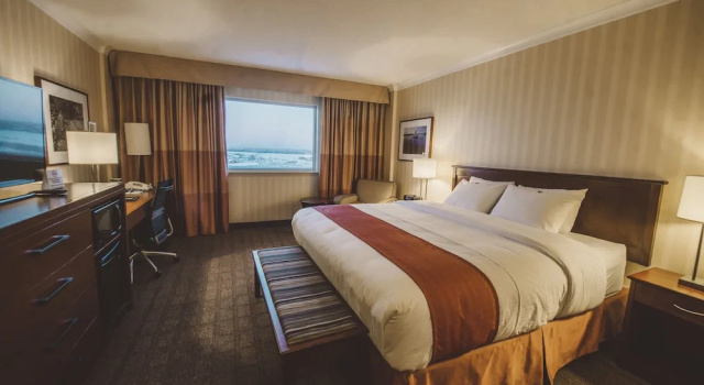Номер Standard The Explorer Hotel