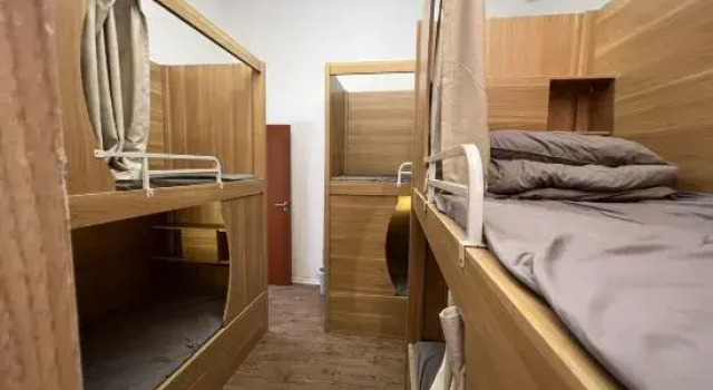 Кровать в общем номере (мужской номер) с видом на море n23.5 Degree Youth Hostel