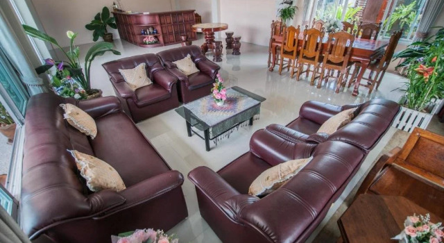 Wattanawan Hotel