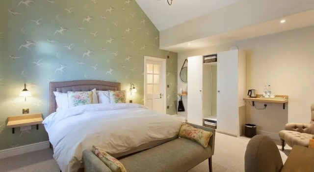 The Inn West End, Забронировать Гостевой дом Отели High Weald с завтраком, Завтраки