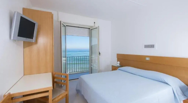 Двухместный номер Standard с балконом Albergo La Sirenella