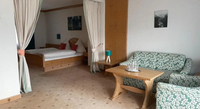 Люкс Hotel Restaurant Neu Meran