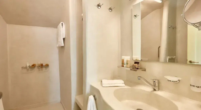 Студия Comfort Crossroads Inn Traditional Lodging