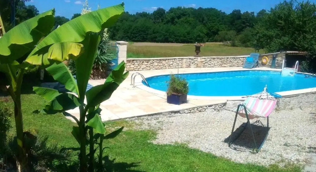 Villa de 3 chambres avec piscine partagee terrasse amenagee et wifi a Bosset, Book Villa Bosset Red Perigord