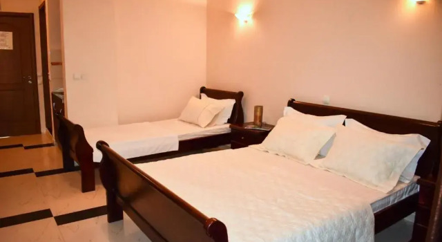 Студия с балконом и с красивым видом из окна Apartments Contessa