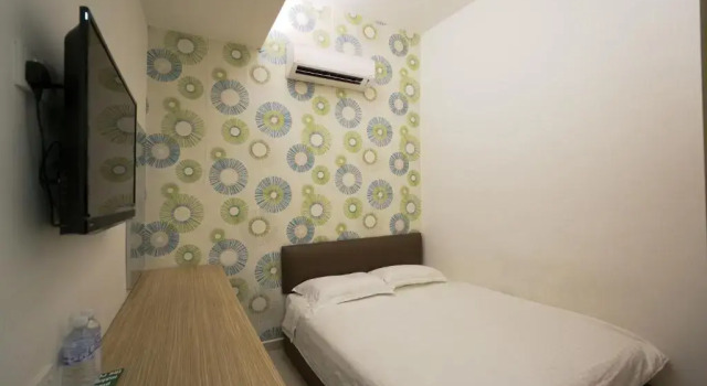 Двухместный номер Deluxe Crystal Garden Hotel (Seri Kembangan)