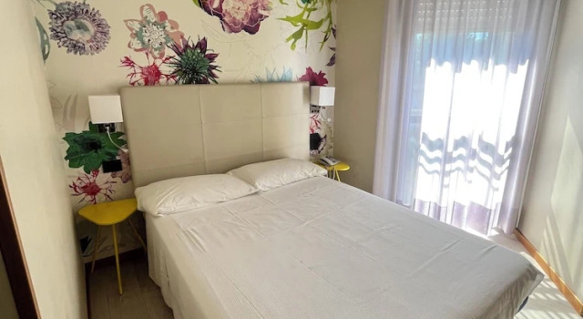 Одноместный номер Standard с балконом Hotel Parigi 2 & Spa