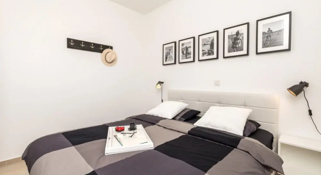 Nice Apartment in Simuni With 2 Bedrooms and Wifi, Đặt Căn hộ Kolan Pag Island