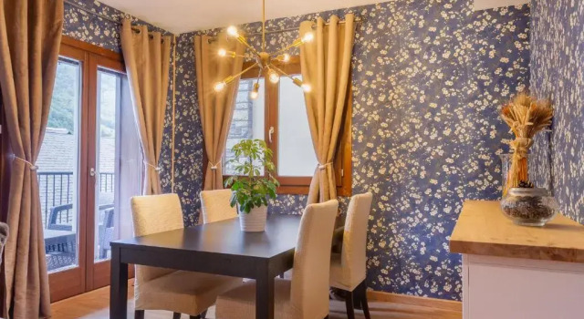 Apartamento Netú, Book Lejlighed Hoteller i Val d'Aran med parkering, Parkering