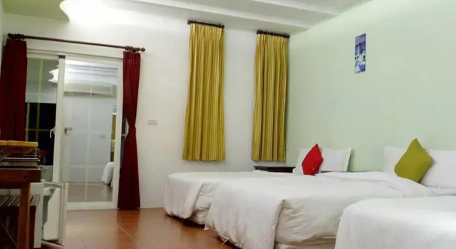 Кровать в общем номере Nanwan Xing Zhan?? B&B