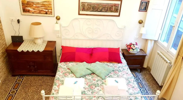 Florence Signoria Apartment, Забронировать Апартаменты/квартира Уффици Флоренция, рядом с Дом Буонаротти