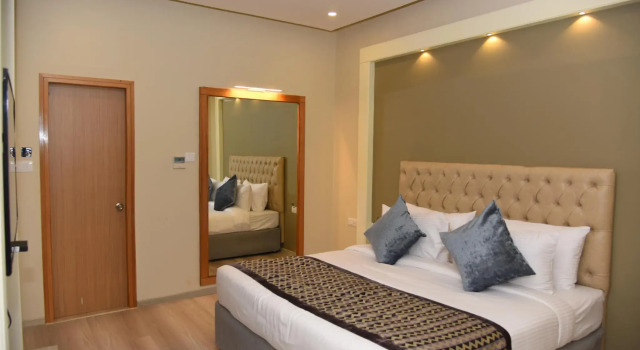 Mango Hotels Naveen