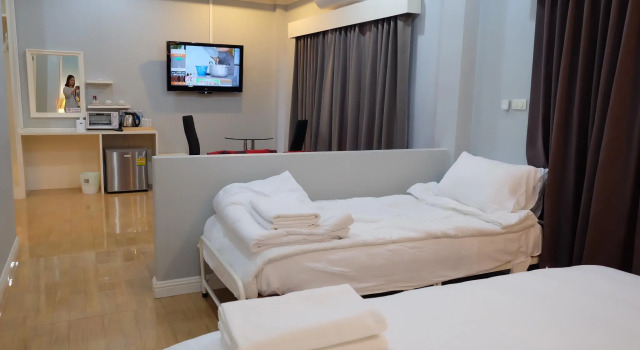 Janjao Hotel, Varaa Hotelli Hotellit North-Eastern Thailand pysäköinnillä, Pysäköinti