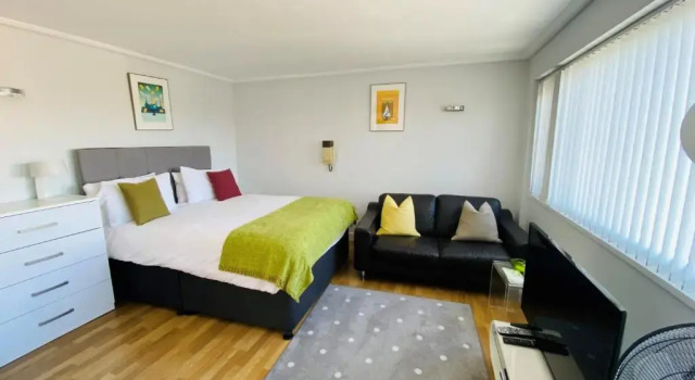 Студия Camden Serviced Apartments by Globe Apartments