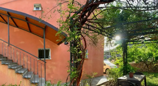 Ligo, Varaa Hotelli Villanova dAlbenga Liguria