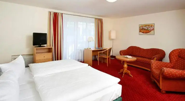 Трёхместный номер Standard Hotel Biederstein am Englischen Garten