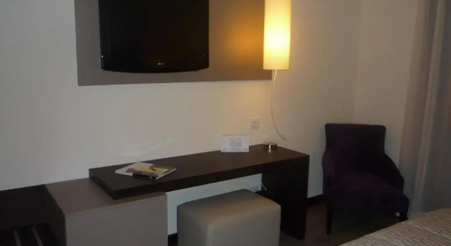 Двухместный номер Superior с балконом Hotel Complejo París
